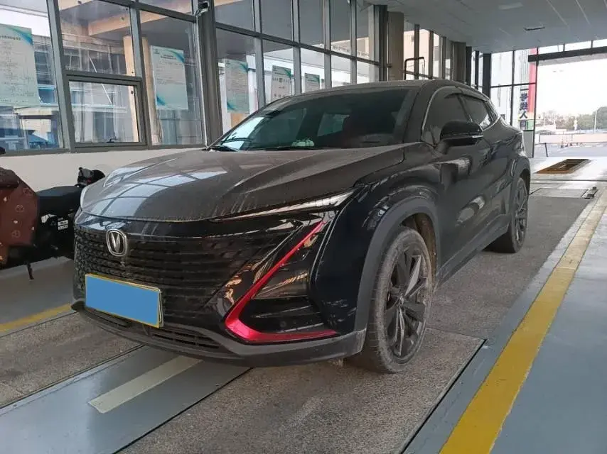 2020 ChangAn UNI-T 1.5T 180HP L4 7DCT