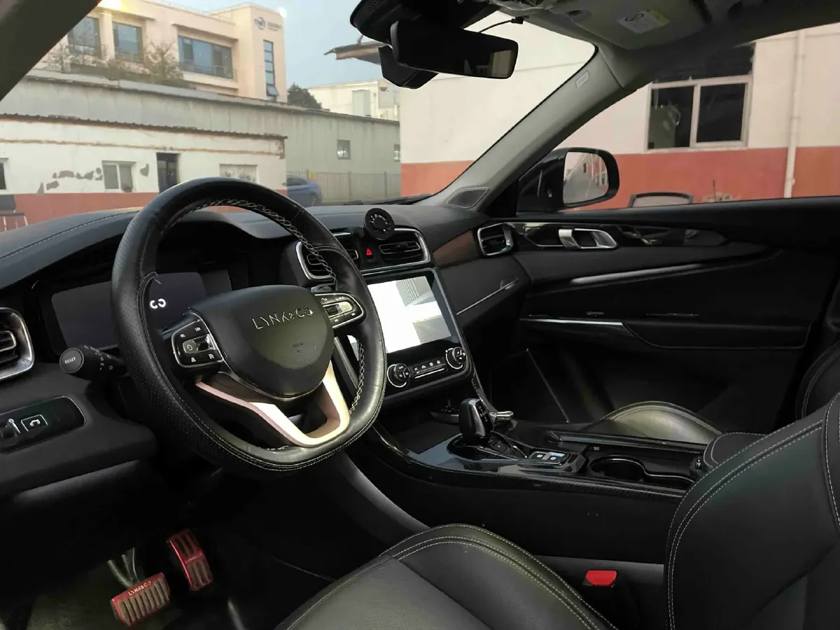 2018 Foton Tunland 2.0T 218HP L4 6AT,autocango,china used car exporter,china ev exporter,chinese used car exporter,chinese used ev exporter