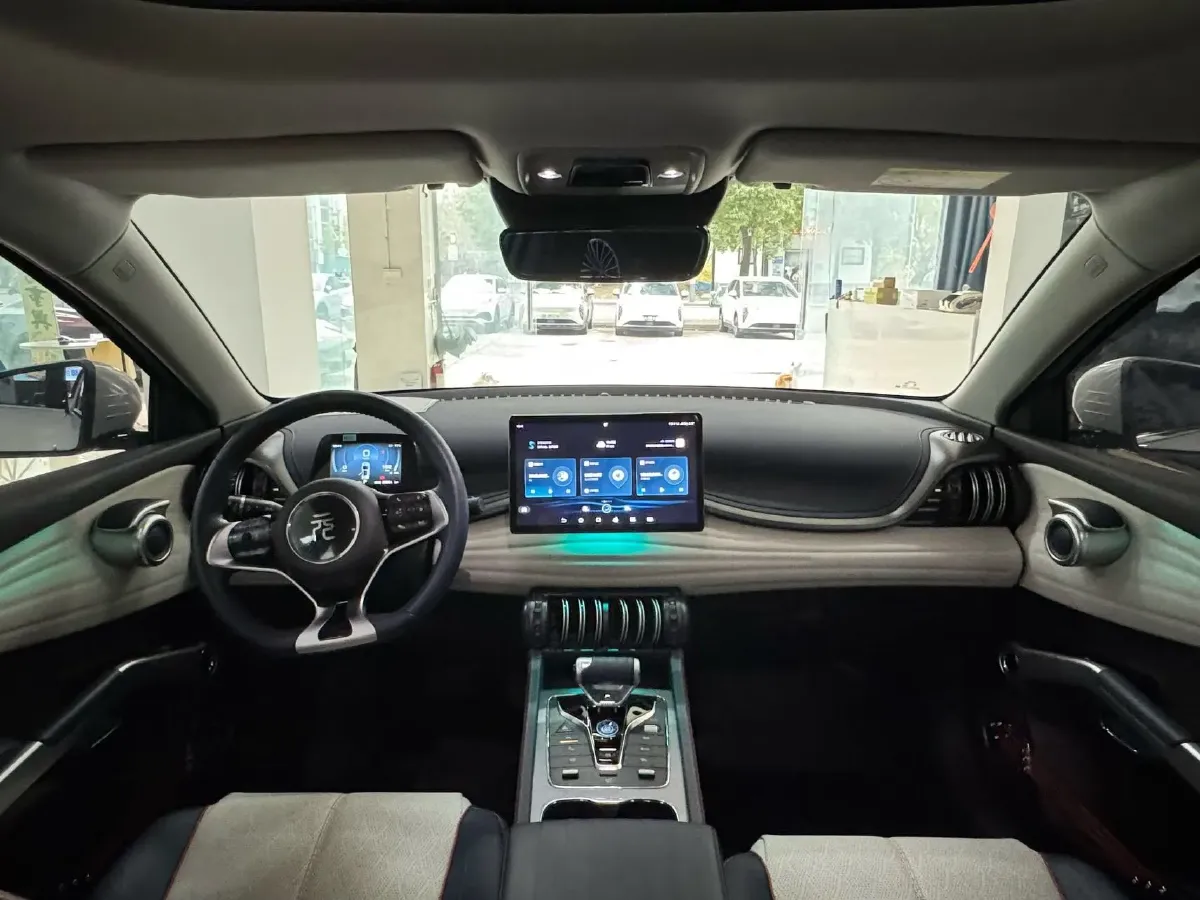 2022 Foton Grand General G7 2.0T 238HP L4 8AT,autocango,china used car exporter,china ev exporter,chinese used car exporter,chinese used ev exporter