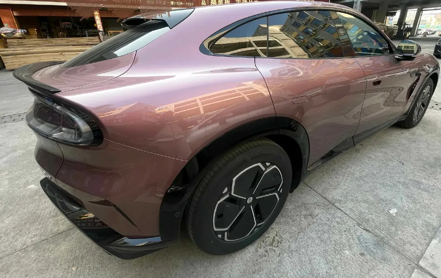 2025 MI YU7 BEV 96.3KWH,autocango,china used car exporter,china ev exporter,chinese used car exporter,chinese used ev exporter