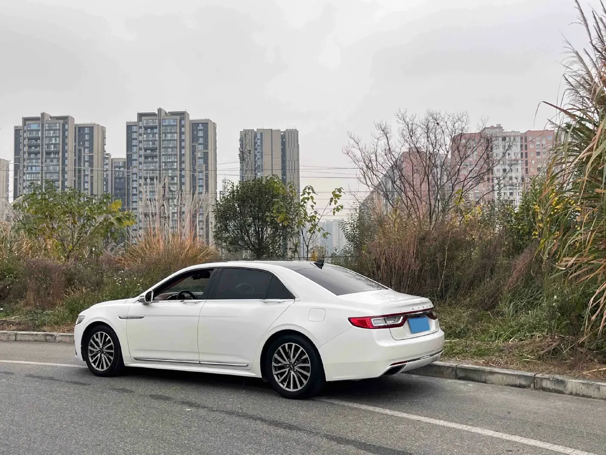 2018 Lincoln Continental 2.0T 261HP L4 6AT,autocango,china used car exporter,china ev exporter,chinese used car exporter,chinese used ev exporter