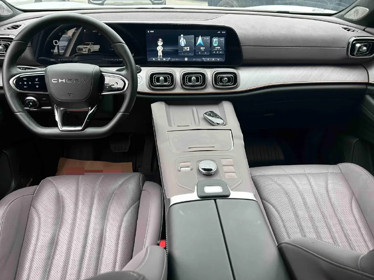 2025 Chery Tiggo 9 2.0T 261HP L4 8AT,autocango,china used car exporter,china ev exporter,chinese used car exporter,chinese used ev exporter