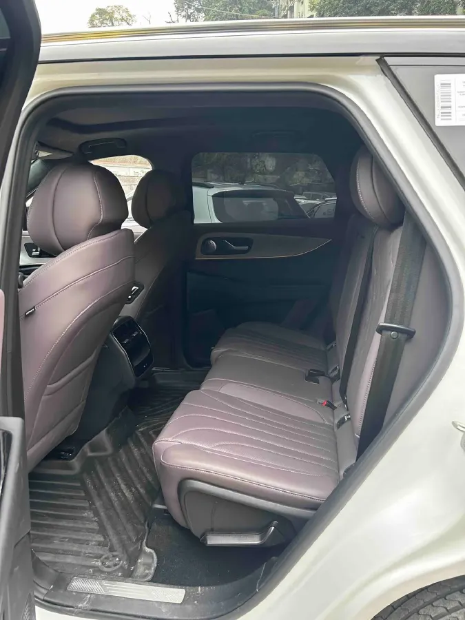 2025 Chery Tiggo 9 2.0T 261HP L4 8AT,autocango,china used car exporter,china ev exporter,chinese used car exporter,chinese used ev exporter