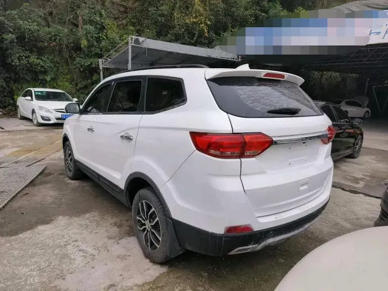 2016 LiFan MaiWei 1.5L 109HP L4 5MT,autocango,china used car exporter,china ev exporter,chinese used car exporter,chinese used ev exporter