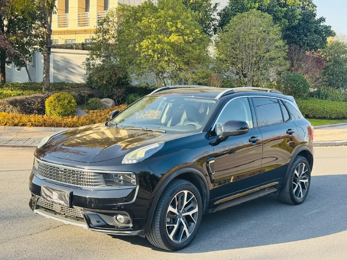 2019 LYNK&CO 01 2.0T 190HP L4 7DCT