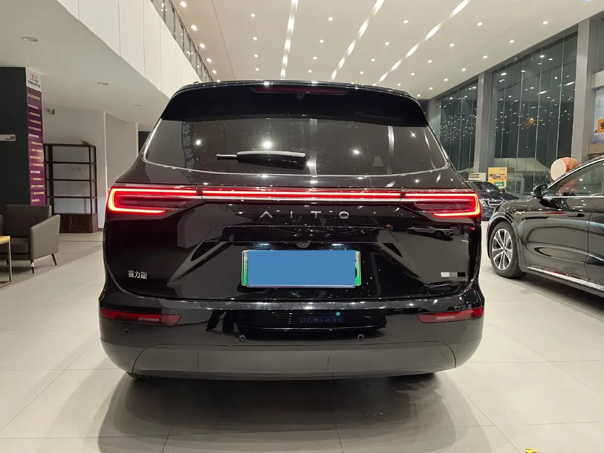 2024 AITO AITO M7 1.5T 152HP L4 REEV 40KWH,autocango,china used car exporter,china ev exporter,chinese used car exporter,chinese used ev exporter