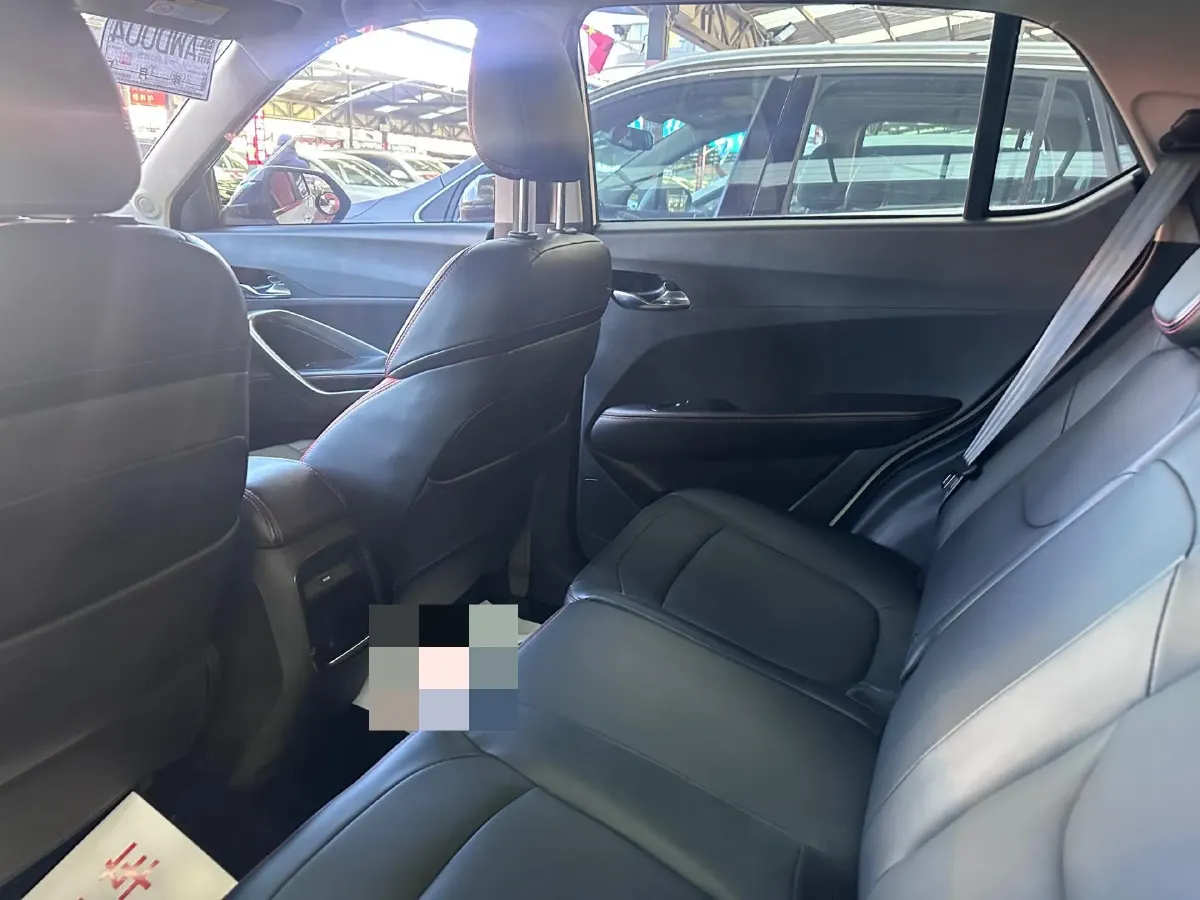 2019 BaoJun 730 1.5L 105HP L4 6MT,autocango,china used car exporter,china ev exporter,chinese used car exporter,chinese used ev exporter