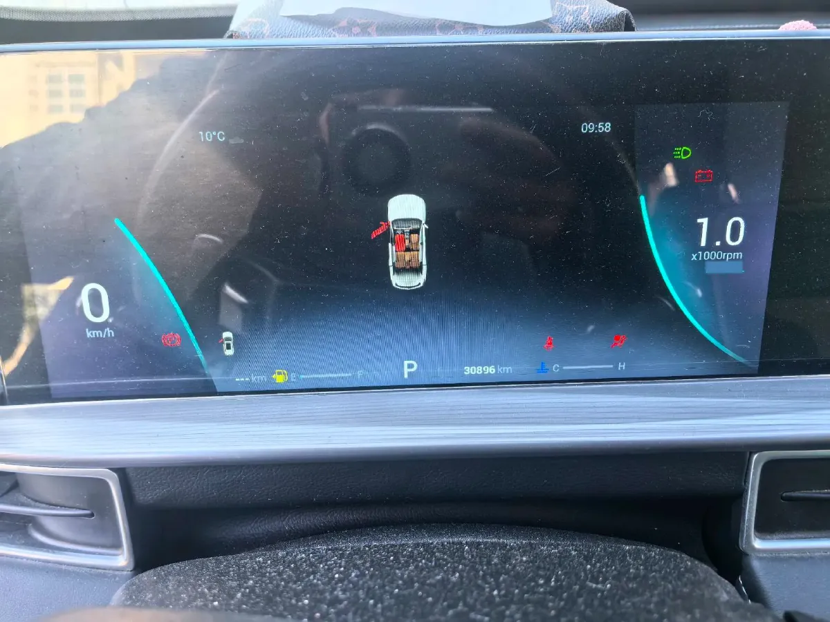 2021 Chery Tiggo 8 Plus 1.6T 197HP L4 7DCT,autocango,china used car exporter,china ev exporter,chinese used car exporter,chinese used ev exporter