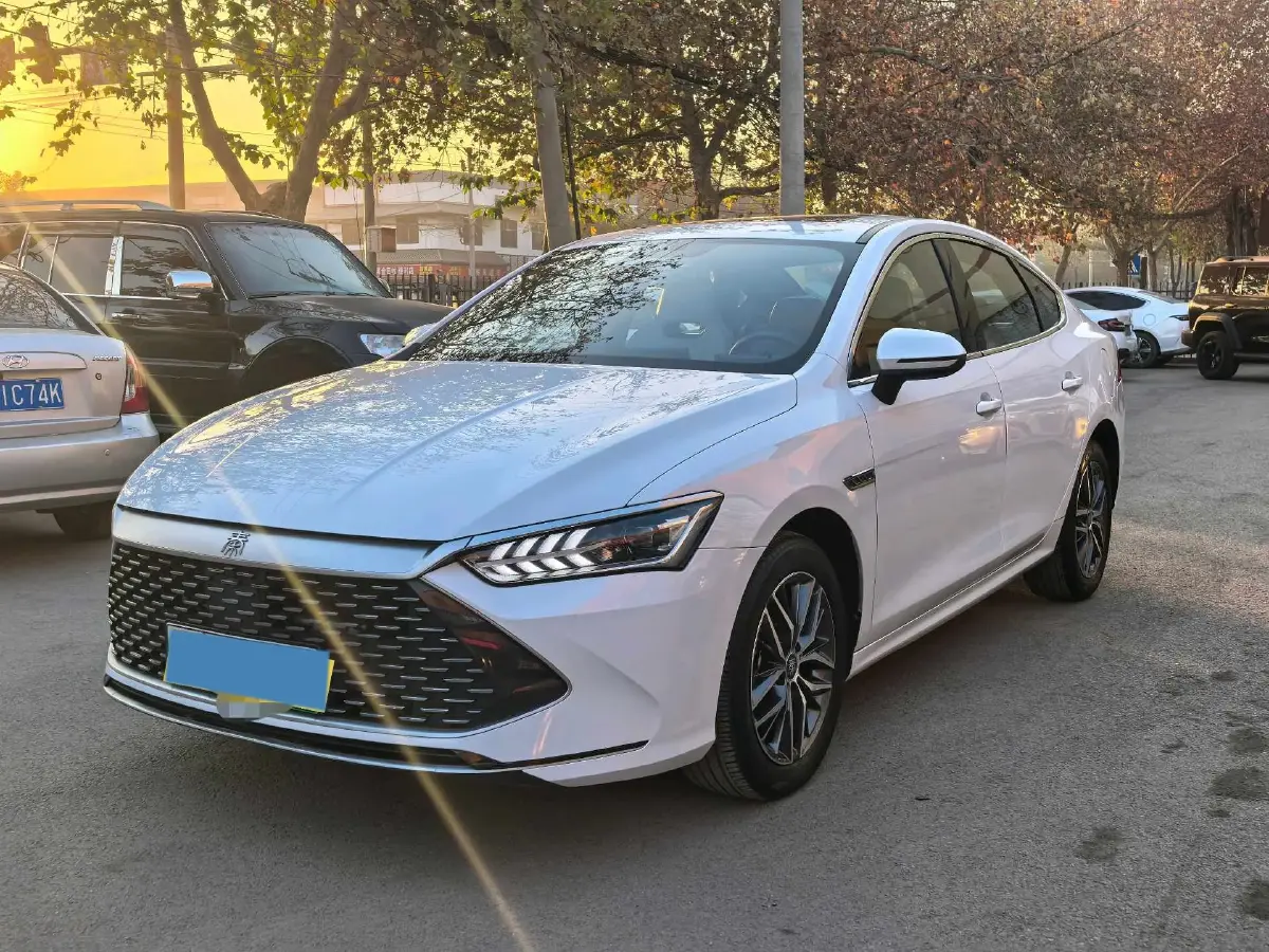 2023 BYD Qin Plus 1.5L 110HP L4 E-CVT PHEV 18.32KWH