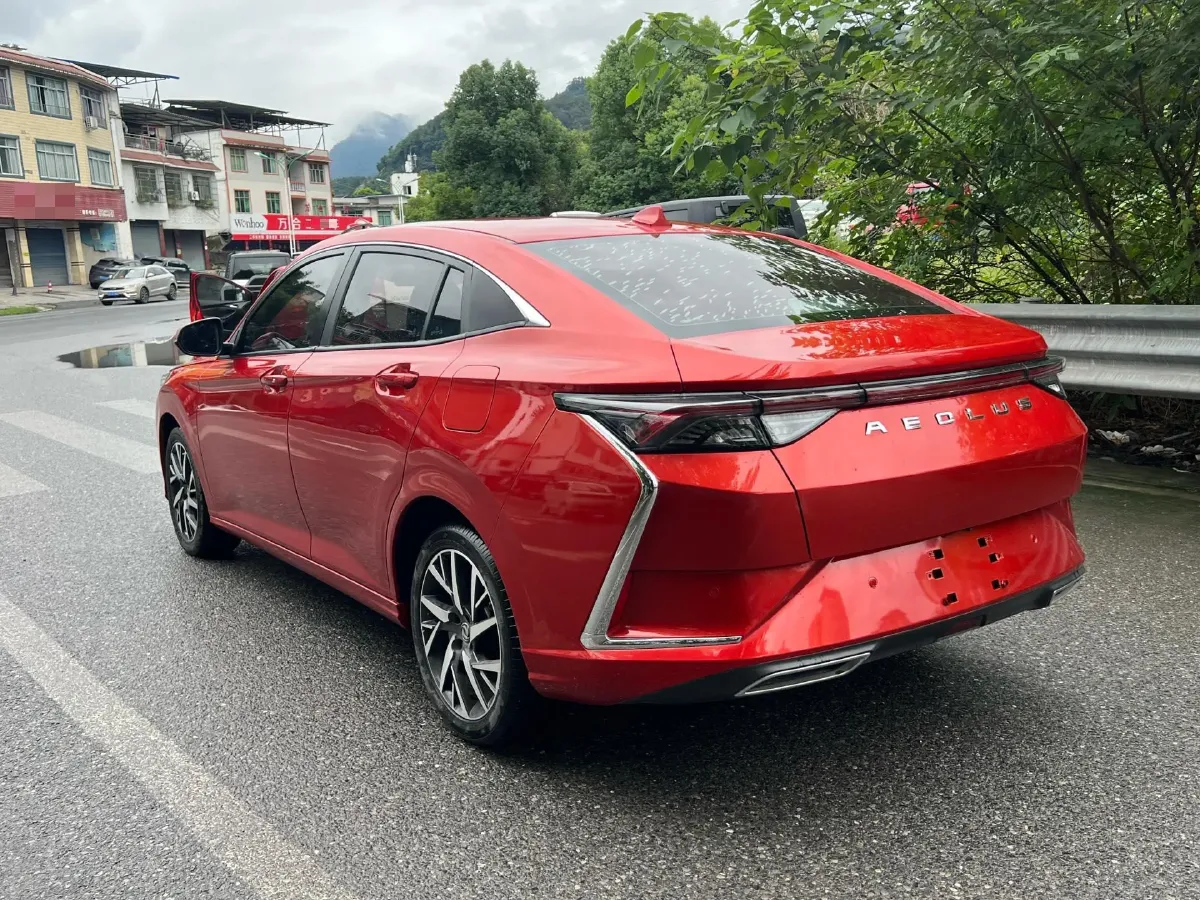 2020 DongFeng Aeolus YiXuan 1.5T 150HP L4 6DCT,autocango,china used car exporter,china ev exporter,chinese used car exporter,chinese used ev exporter