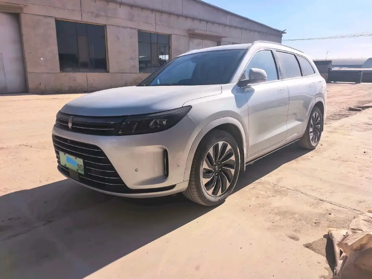 2024 Ford Transit 2.0T 143HP L4 9AT