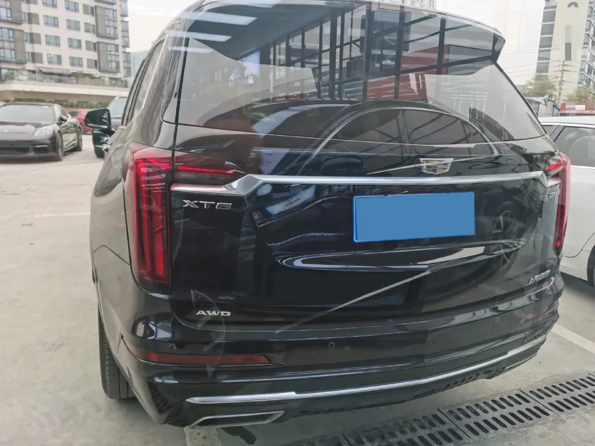 2022 Cadillac XT6 2.0T 237HP L4 9AT,autocango,china used car exporter,china ev exporter,chinese used car exporter,chinese used ev exporter