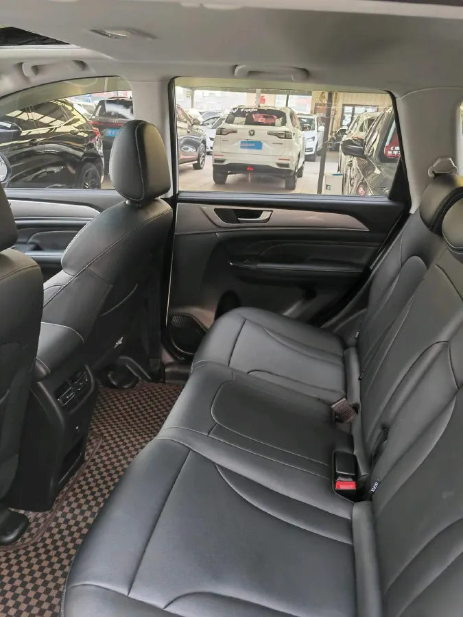 2022 Haval H6 1.5T 184HP L4 7DCT,autocango,china used car exporter,china ev exporter,chinese used car exporter,chinese used ev exporter