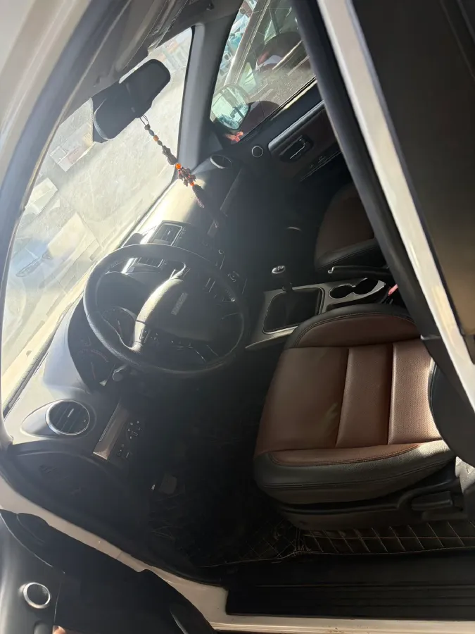 2018 Haval H5 Class 2.0T 190HP L4 6MT,autocango,china used car exporter,china ev exporter,chinese used car exporter,chinese used ev exporter