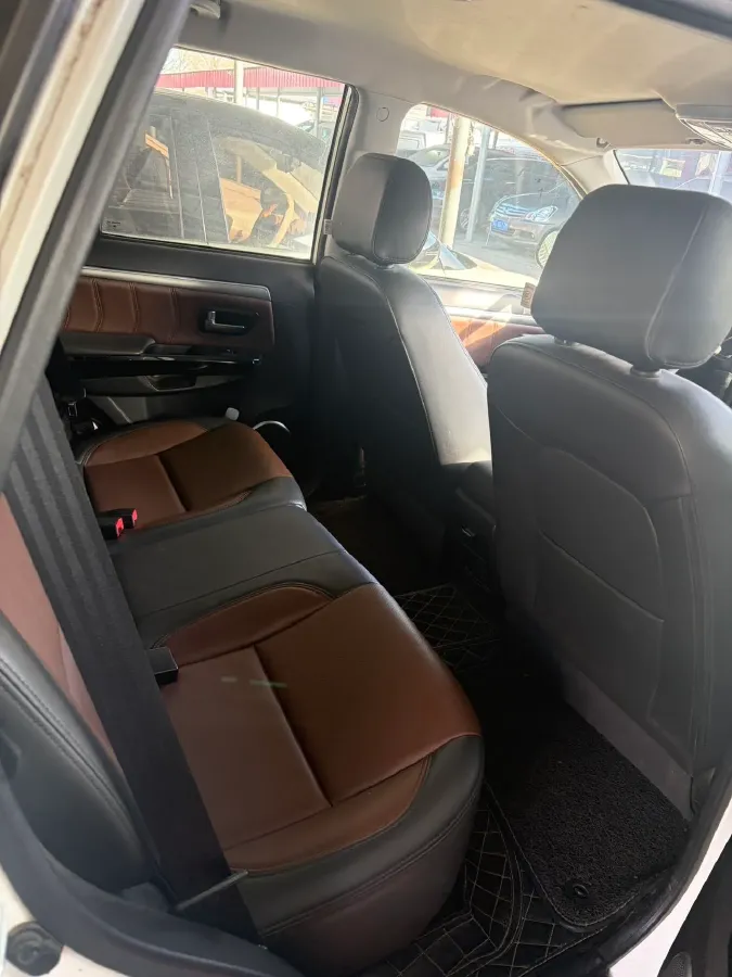 2018 Haval H5 Class 2.0T 190HP L4 6MT,autocango,china used car exporter,china ev exporter,chinese used car exporter,chinese used ev exporter