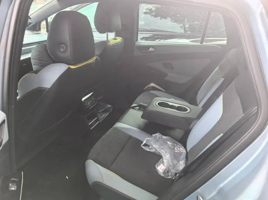 2022 Ford New Era Transit 2.2T 140HP L4 6AMT,autocango,china used car exporter,china ev exporter,chinese used car exporter,chinese used ev exporter