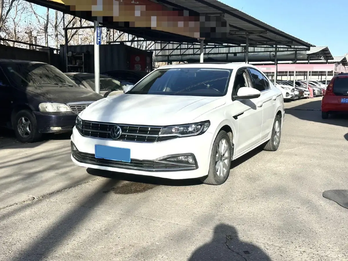 2021 Volkswagen Bora 1.5L 113HP L4 6AT