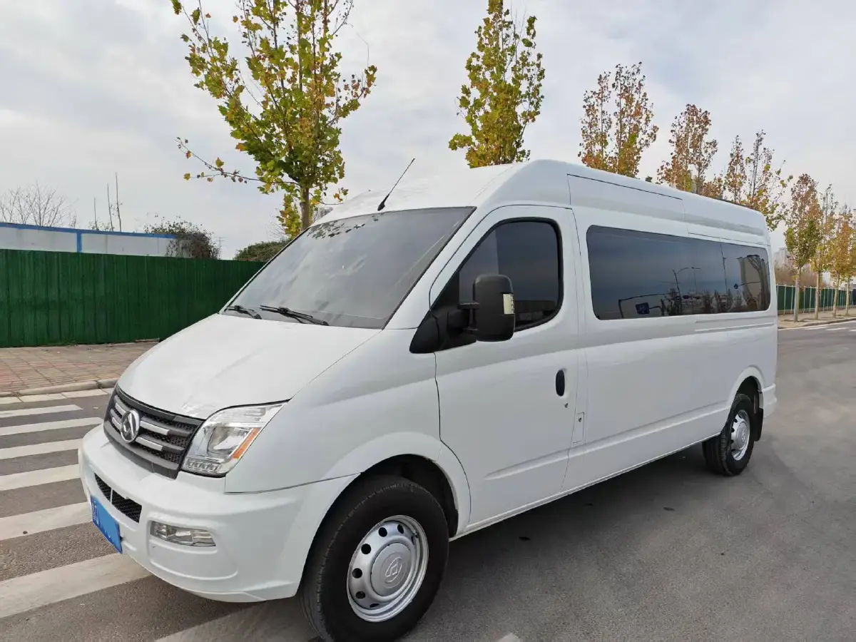 2021 MAXUS XinTu V80 2.0T 127HP L4 6MT