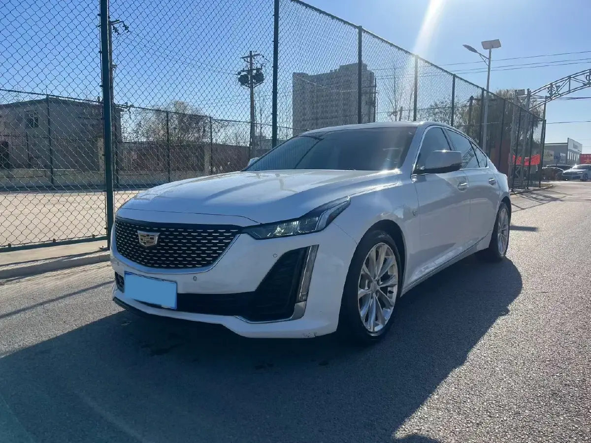 2021 Cadillac CT5 2.0T 237HP L4 10AT