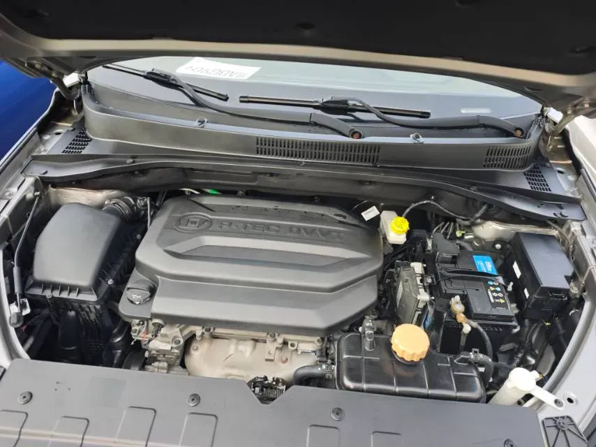 2018 BaoJun 530 1.5T 150HP L4 6MT,autocango,china used car exporter,china ev exporter,chinese used car exporter,chinese used ev exporter