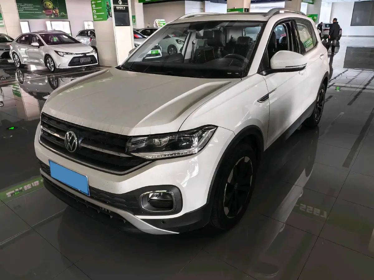 2021 Volkswagen Tacqua 1.5L 113HP L4 6AT