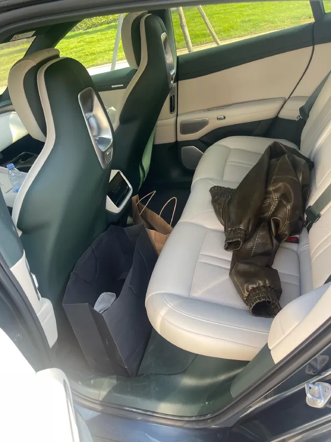 2025 MI YU7 BEV,autocango,china used car exporter,china ev exporter,chinese used car exporter,chinese used ev exporter