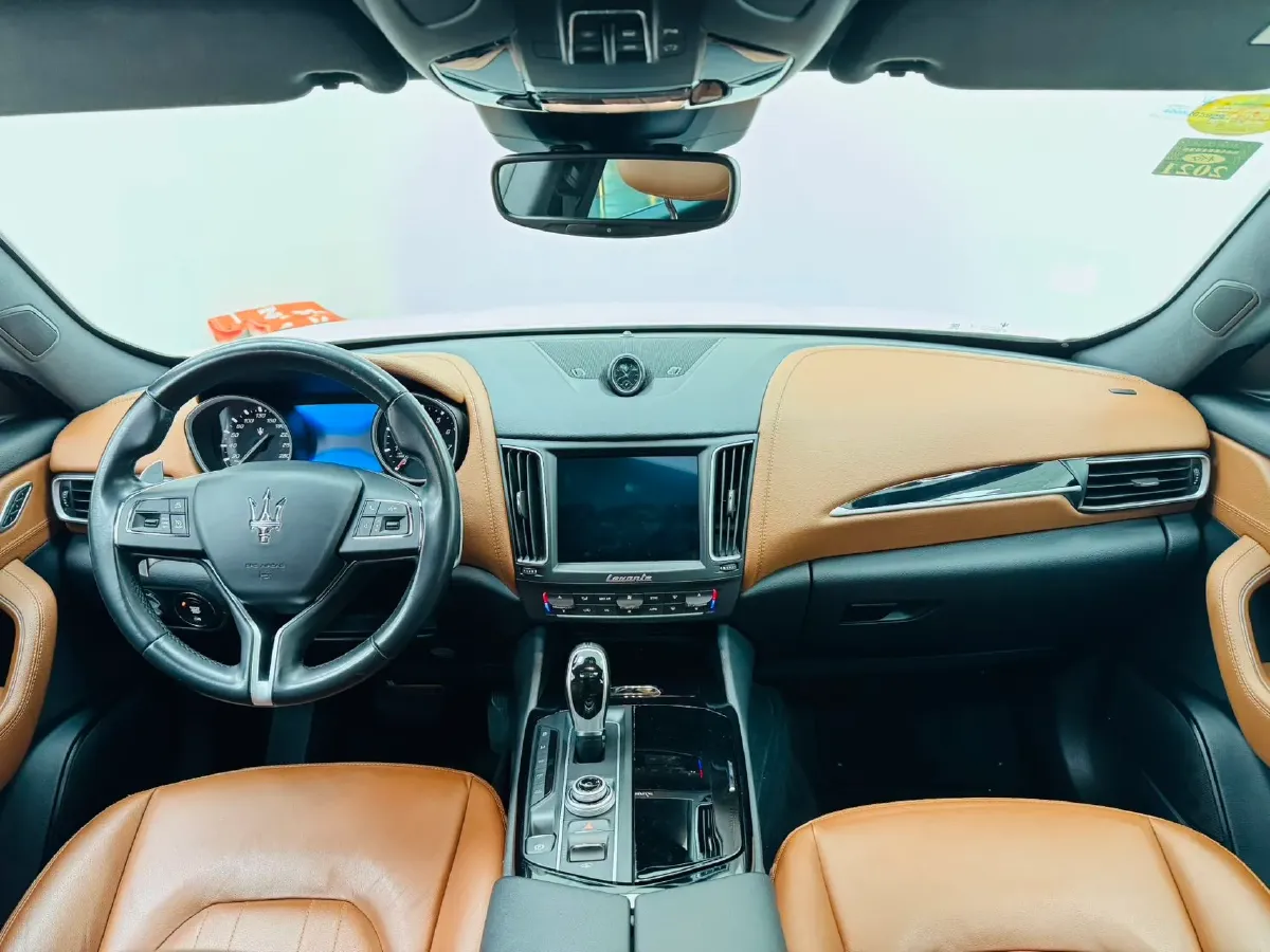 2018 Maserati Levante 3.0T 350HP V6 8AT,autocango,china used car exporter,china ev exporter,chinese used car exporter,chinese used ev exporter