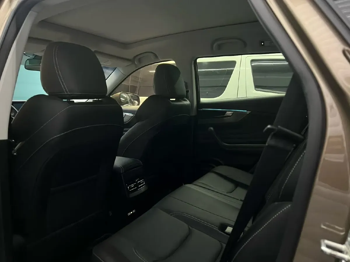 2019 Jetour X70S 1.5T 156HP L4 6DCT,autocango,china used car exporter,china ev exporter,chinese used car exporter,chinese used ev exporter