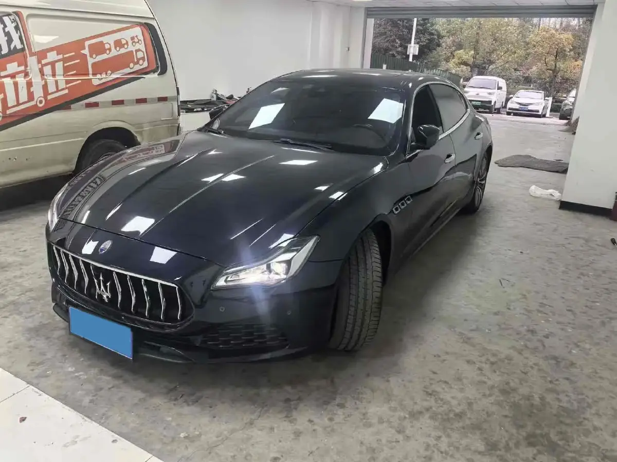 2018 Maserati Quattroporte 3.0T 350HP V6 8AT 2018 Maserati Quattroporte 3.0T 350HP V6 8AT