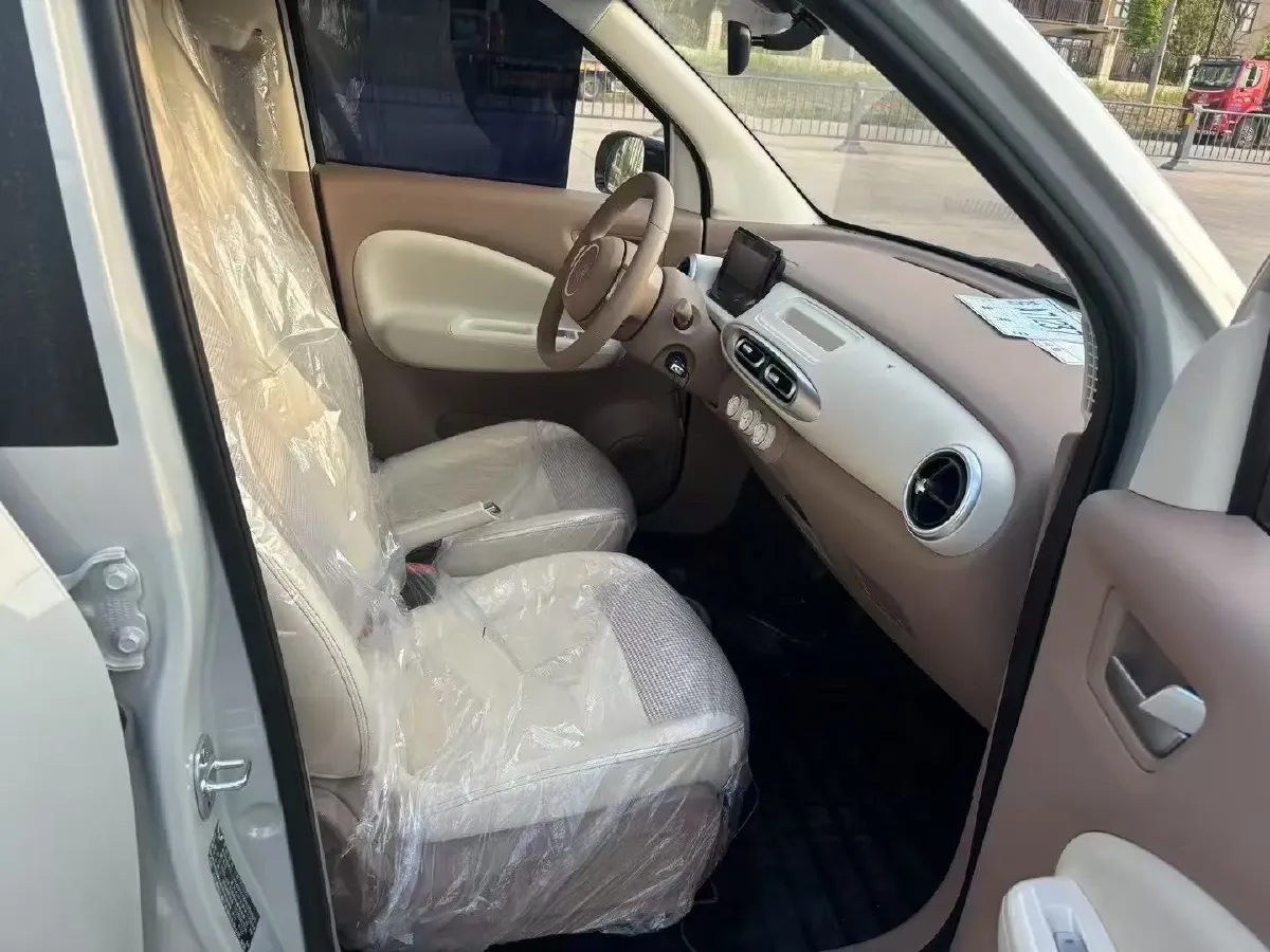 2023 BaoJun KiWi EV BEV 31.9KWH,autocango,china used car exporter,china ev exporter,chinese used car exporter,chinese used ev exporter