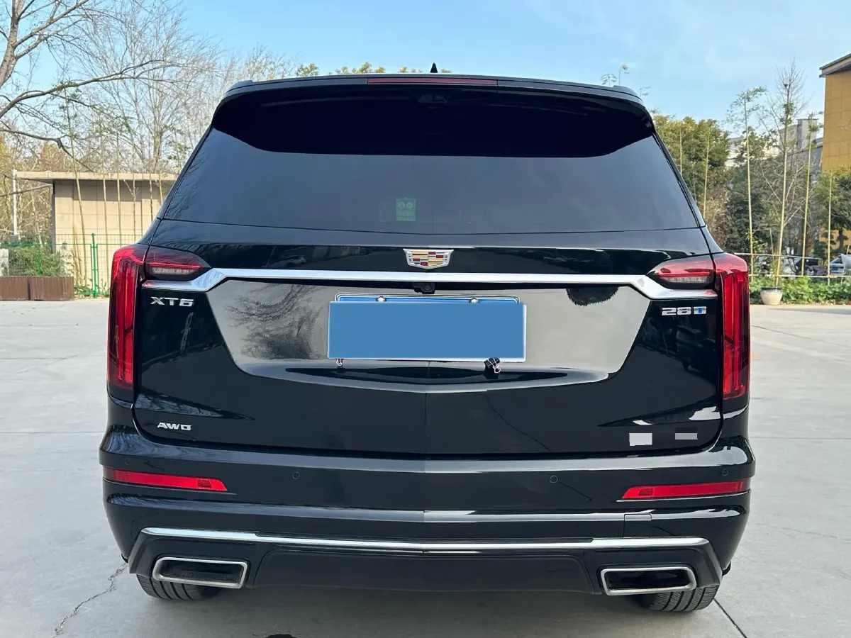 2022 Cadillac XT6 2.0T 237HP L4 9AT,autocango,china used car exporter,china ev exporter,chinese used car exporter,chinese used ev exporter