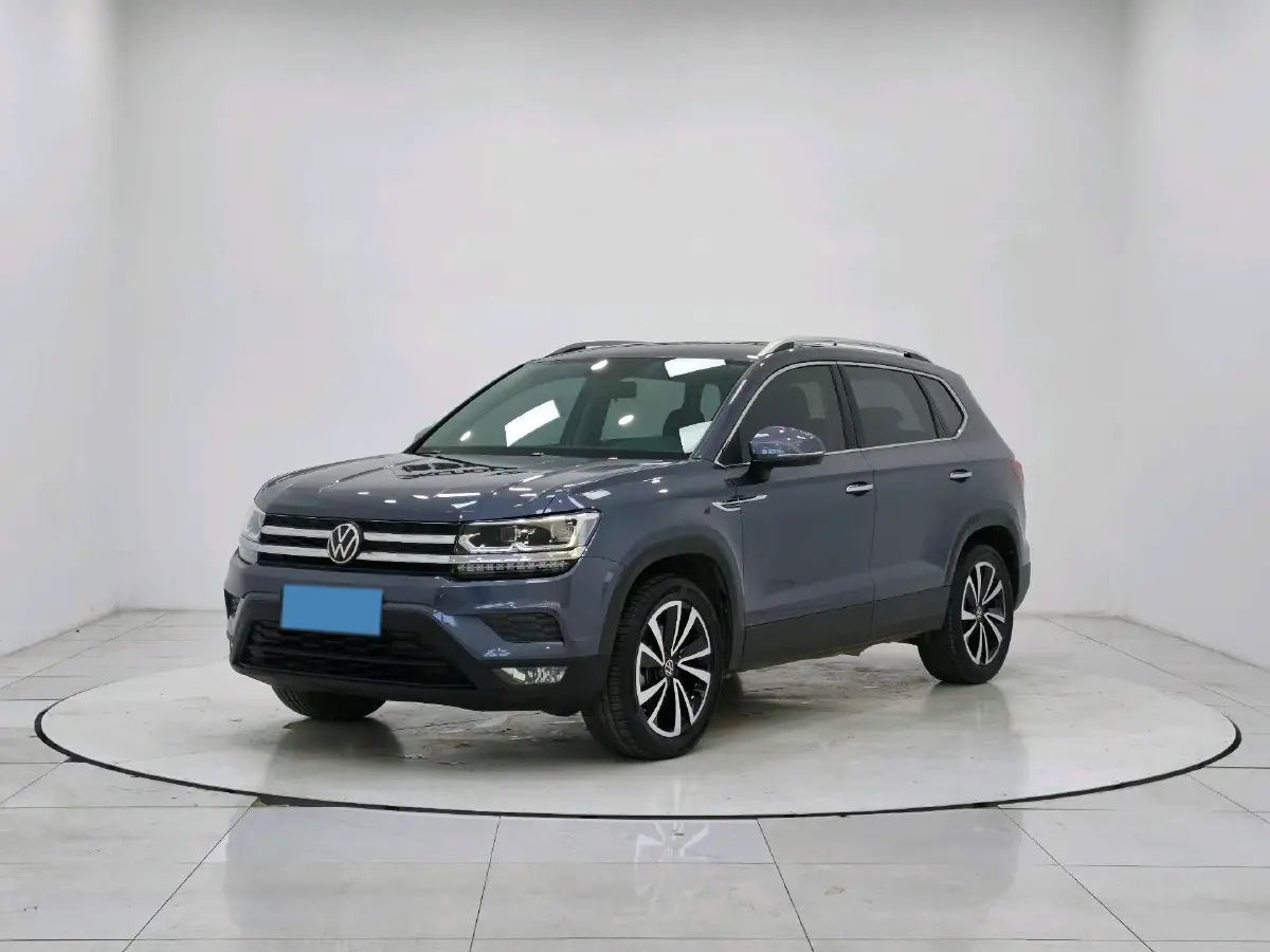 2021 Volkswagen Tharu 1.4T 150HP L4 7DCT 2021 Volkswagen Tharu 1.4T 150HP L4 7DCT