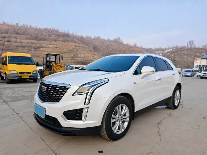 2022 Cadillac XT5 2.0T 237HP L4 9AT