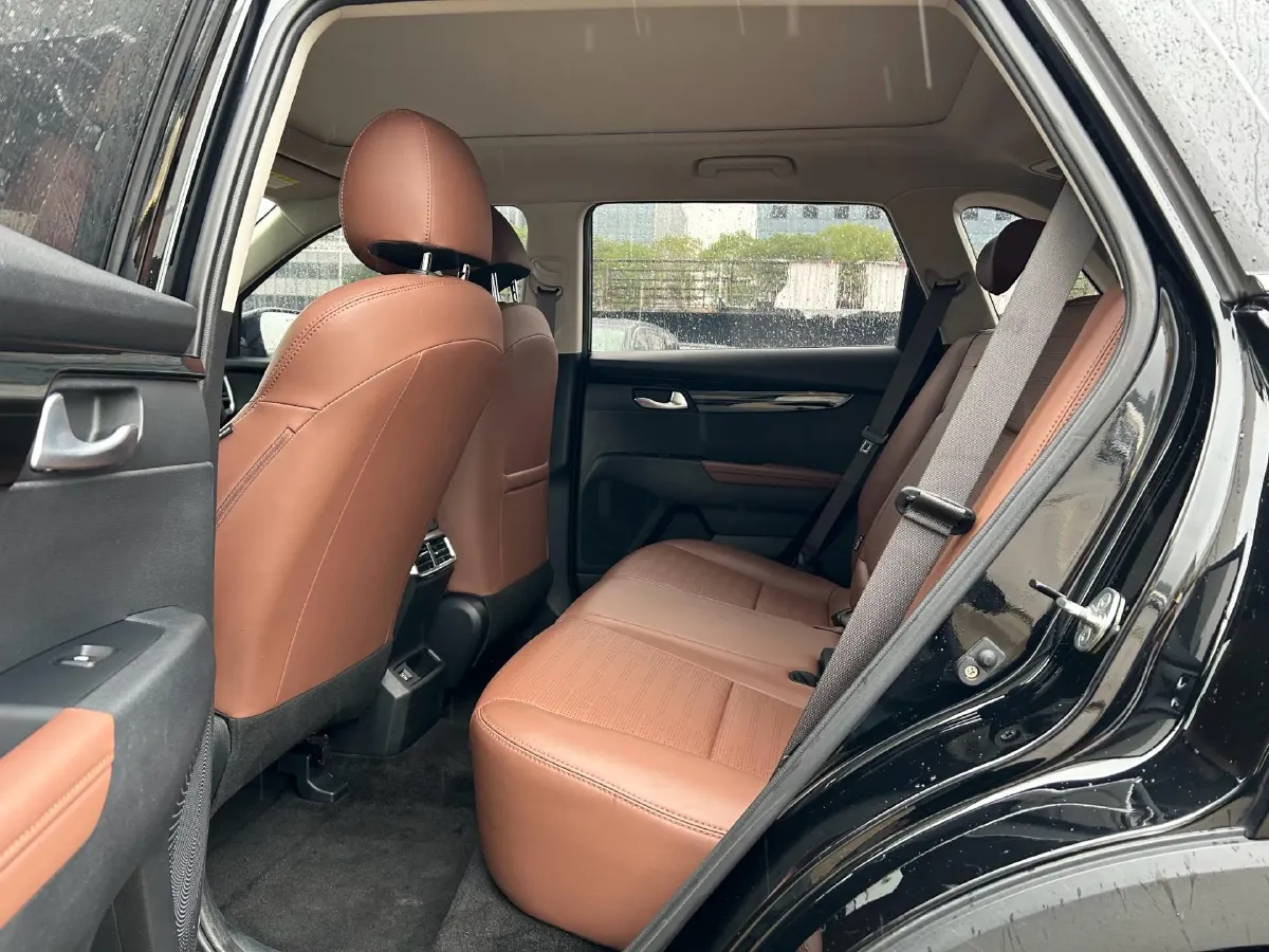 2021 Kia Sportage R 2.0L 161HP L4 6AT,autocango,china used car exporter,china ev exporter,chinese used car exporter,chinese used ev exporter