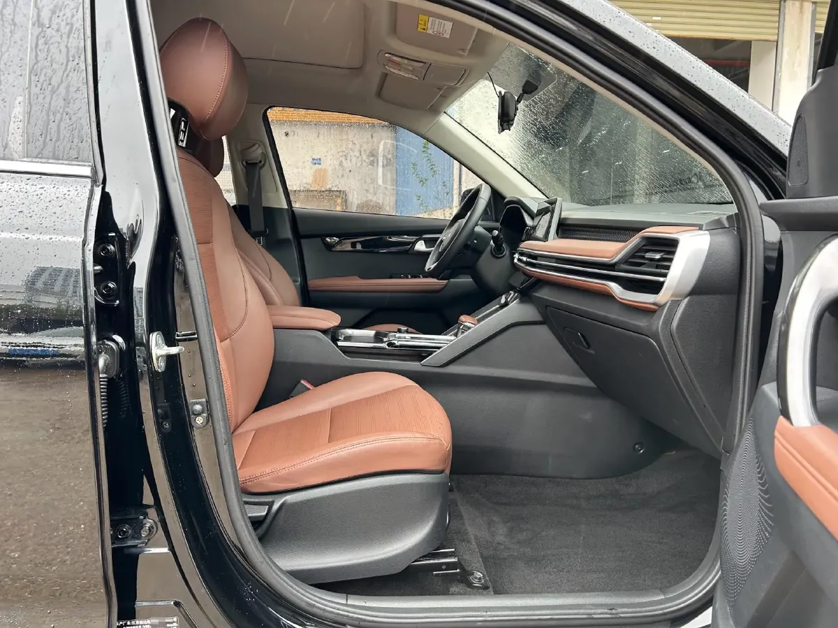 2021 Kia Sportage R 2.0L 161HP L4 6AT,autocango,china used car exporter,china ev exporter,chinese used car exporter,chinese used ev exporter