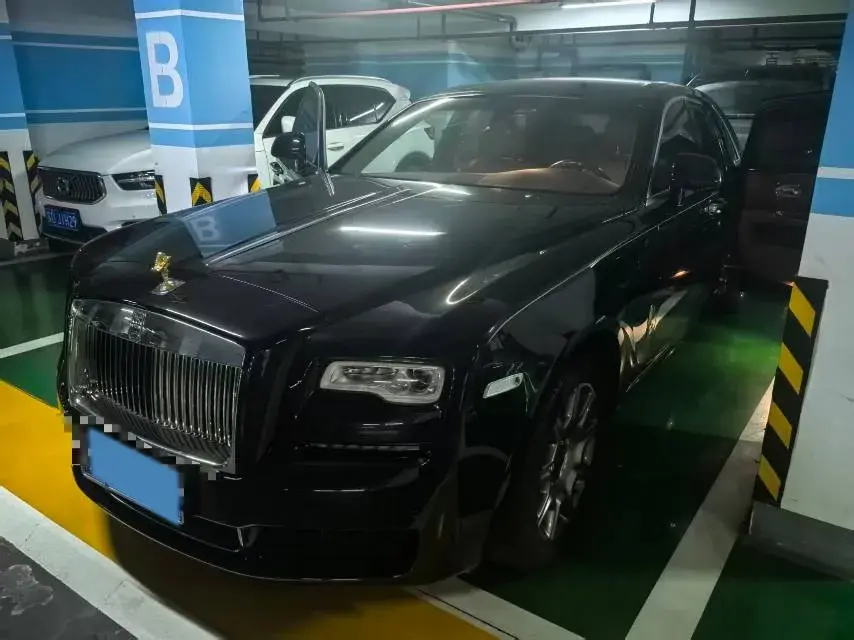 2018 Rolls-Royce Ghost 6.6T 571HP V12 8AT