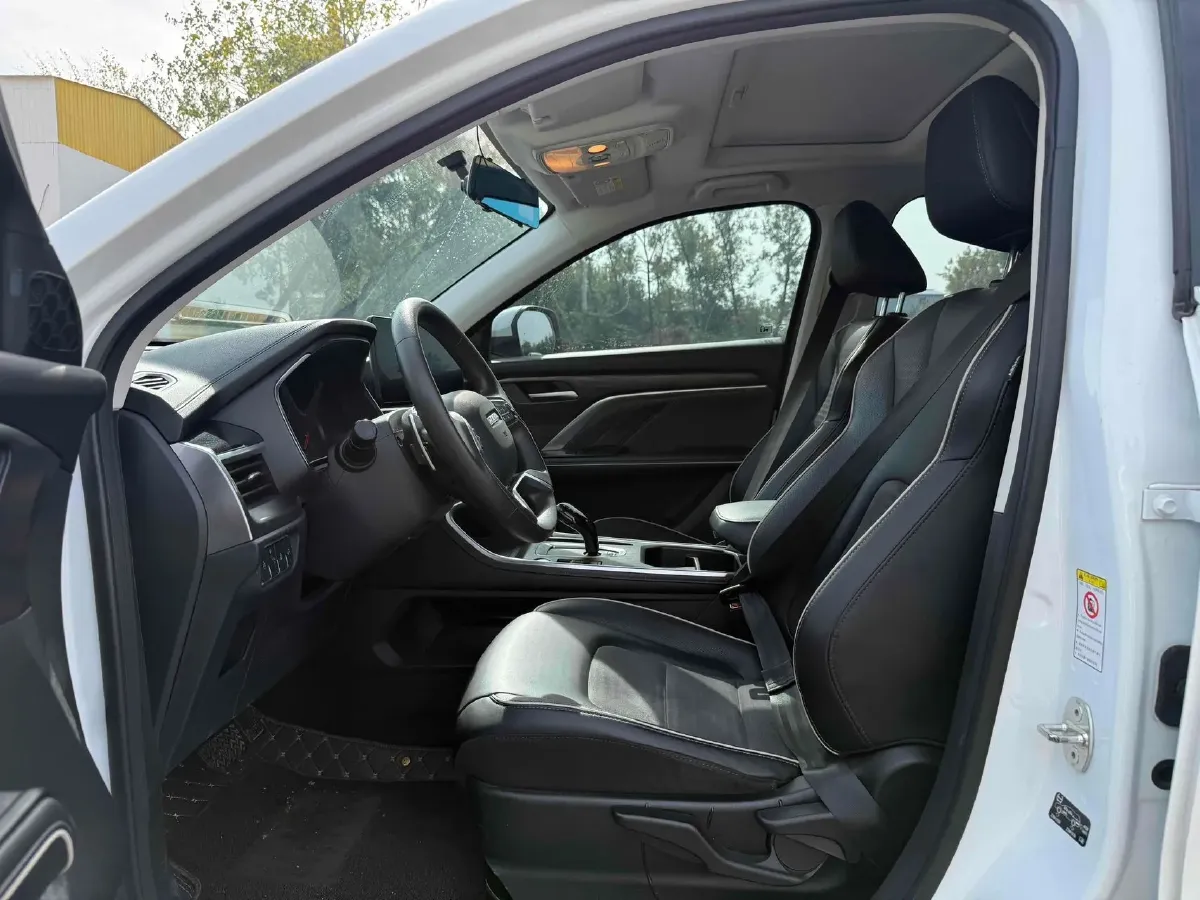 2021 Haval H6 1.5T 150HP L4 7DCT,autocango,china used car exporter,china ev exporter,chinese used car exporter,chinese used ev exporter