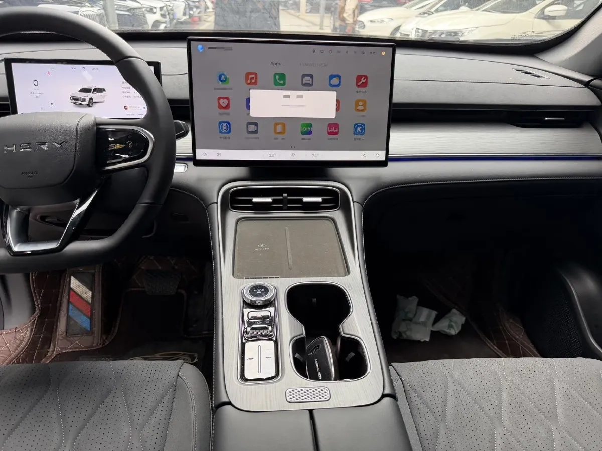 2025 Chery Tiggo 8 Plus 1.6T 197HP L4 7DCT,autocango,china used car exporter,china ev exporter,chinese used car exporter,chinese used ev exporter