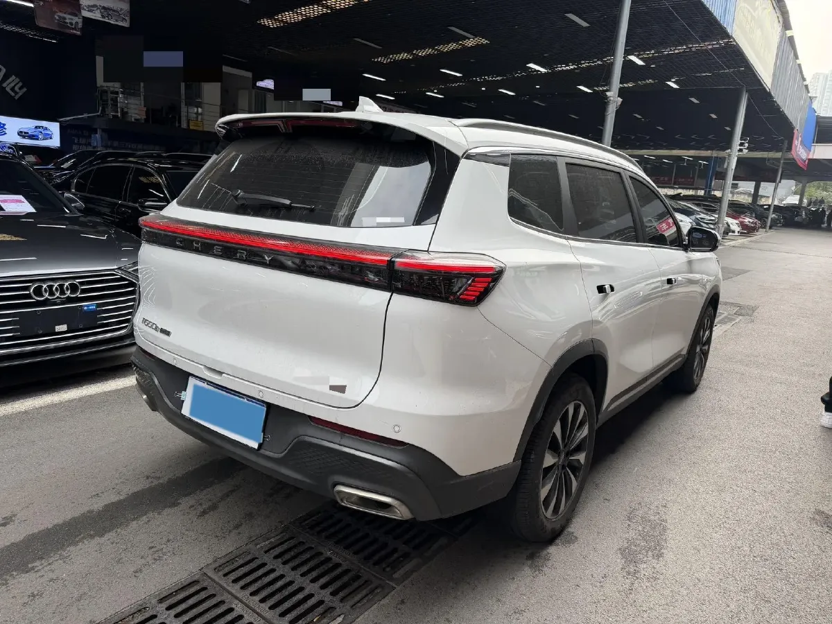 2025 Chery Tiggo 8 Plus 1.6T 197HP L4 7DCT,autocango,china used car exporter,china ev exporter,chinese used car exporter,chinese used ev exporter