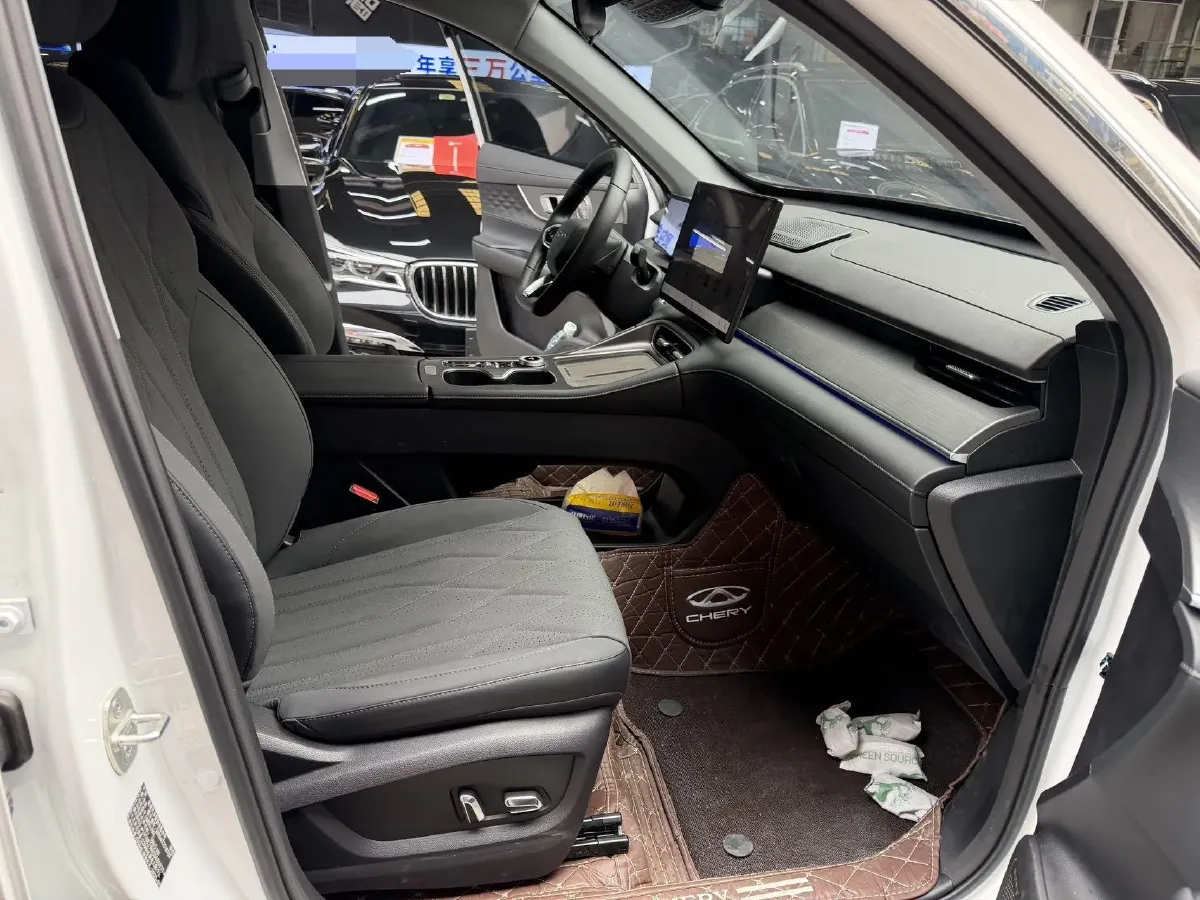 2025 Chery Tiggo 8 Plus 1.6T 197HP L4 7DCT,autocango,china used car exporter,china ev exporter,chinese used car exporter,chinese used ev exporter