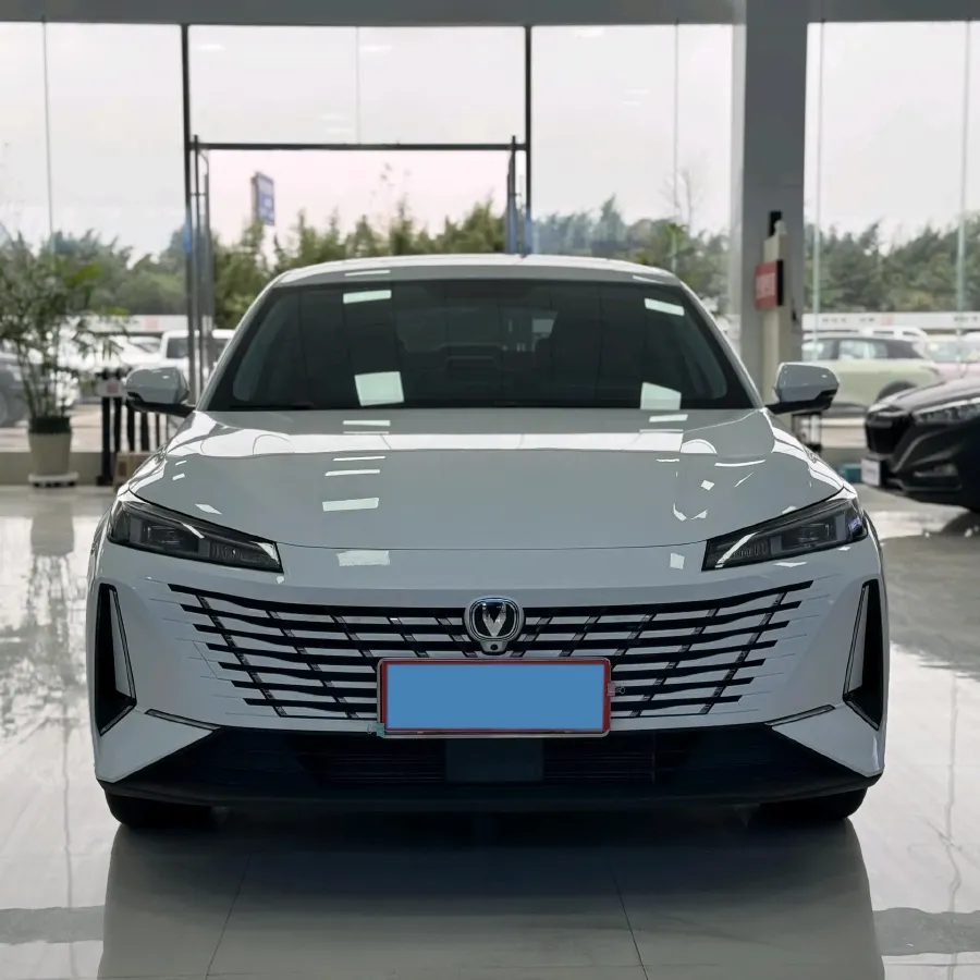 2025 ChangAn Eado 1.5T 192HP L4 7DCT,autocango,china used car exporter,china ev exporter,chinese used car exporter,chinese used ev exporter