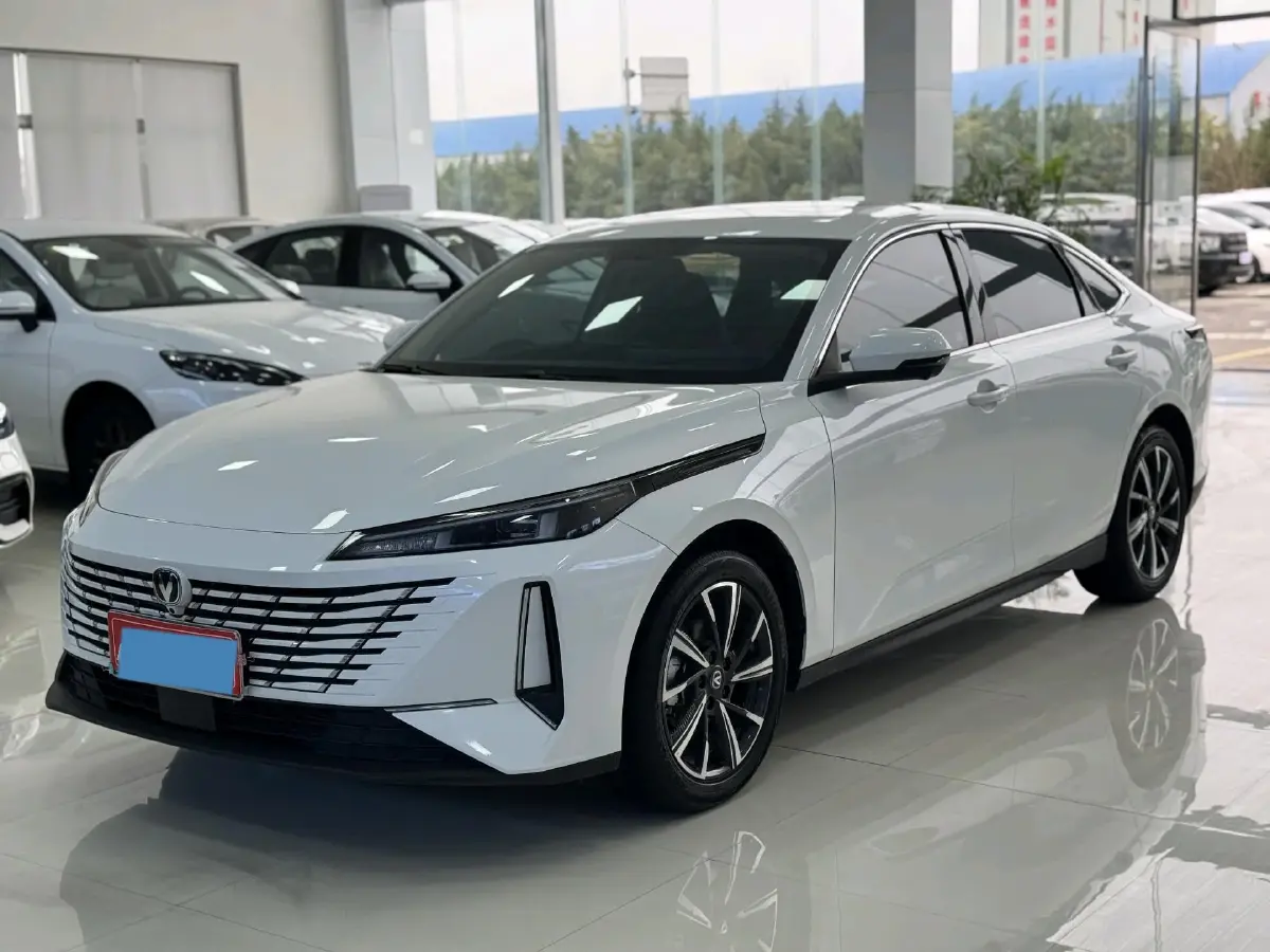 2025 ChangAn Eado 1.5T 192HP L4 7DCT