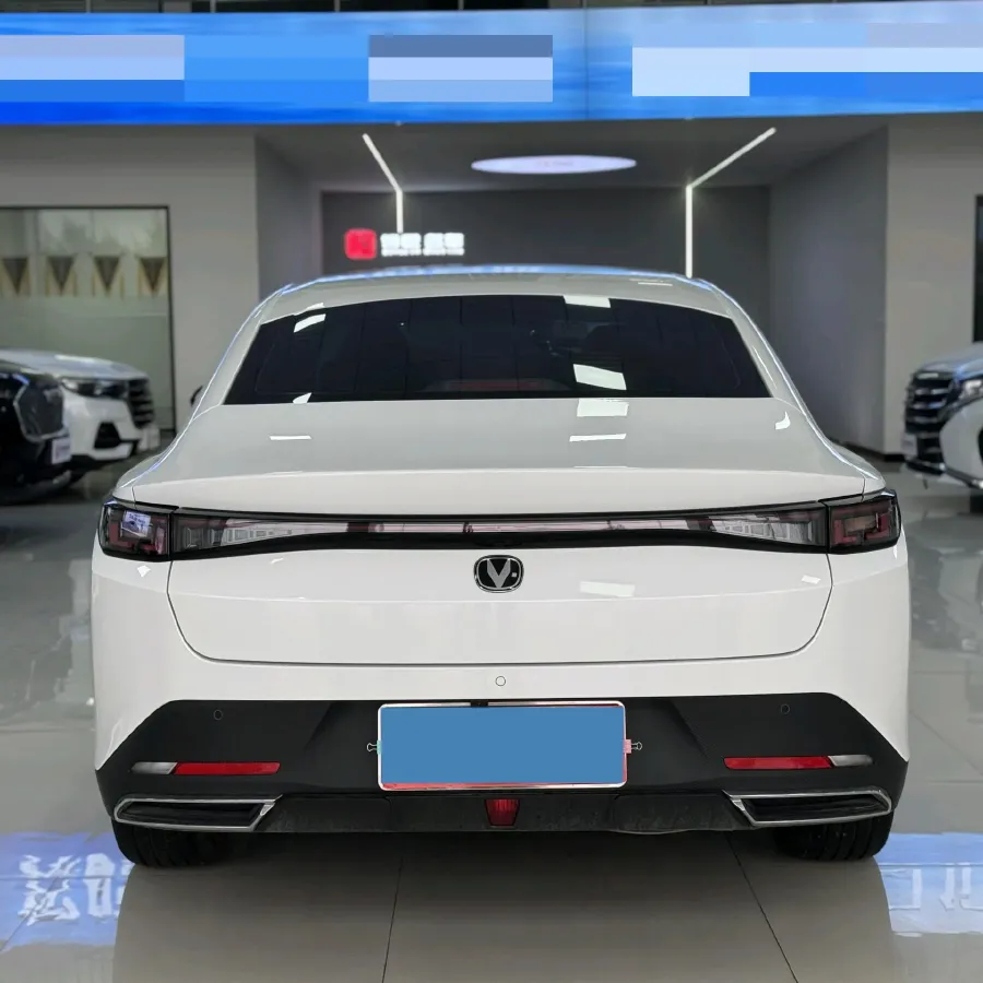 2025 ChangAn Eado 1.5T 192HP L4 7DCT,autocango,china used car exporter,china ev exporter,chinese used car exporter,chinese used ev exporter