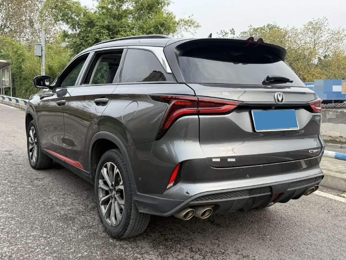 2022 ChangAn CS75 Plus 2.0T 233HP L4 8AT,autocango,china used car exporter,china ev exporter,chinese used car exporter,chinese used ev exporter