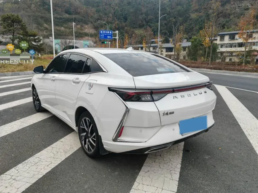 2020 DongFeng Aeolus YiXuan 1.5T 150HP L4 6DCT,autocango,china used car exporter,china ev exporter,chinese used car exporter,chinese used ev exporter