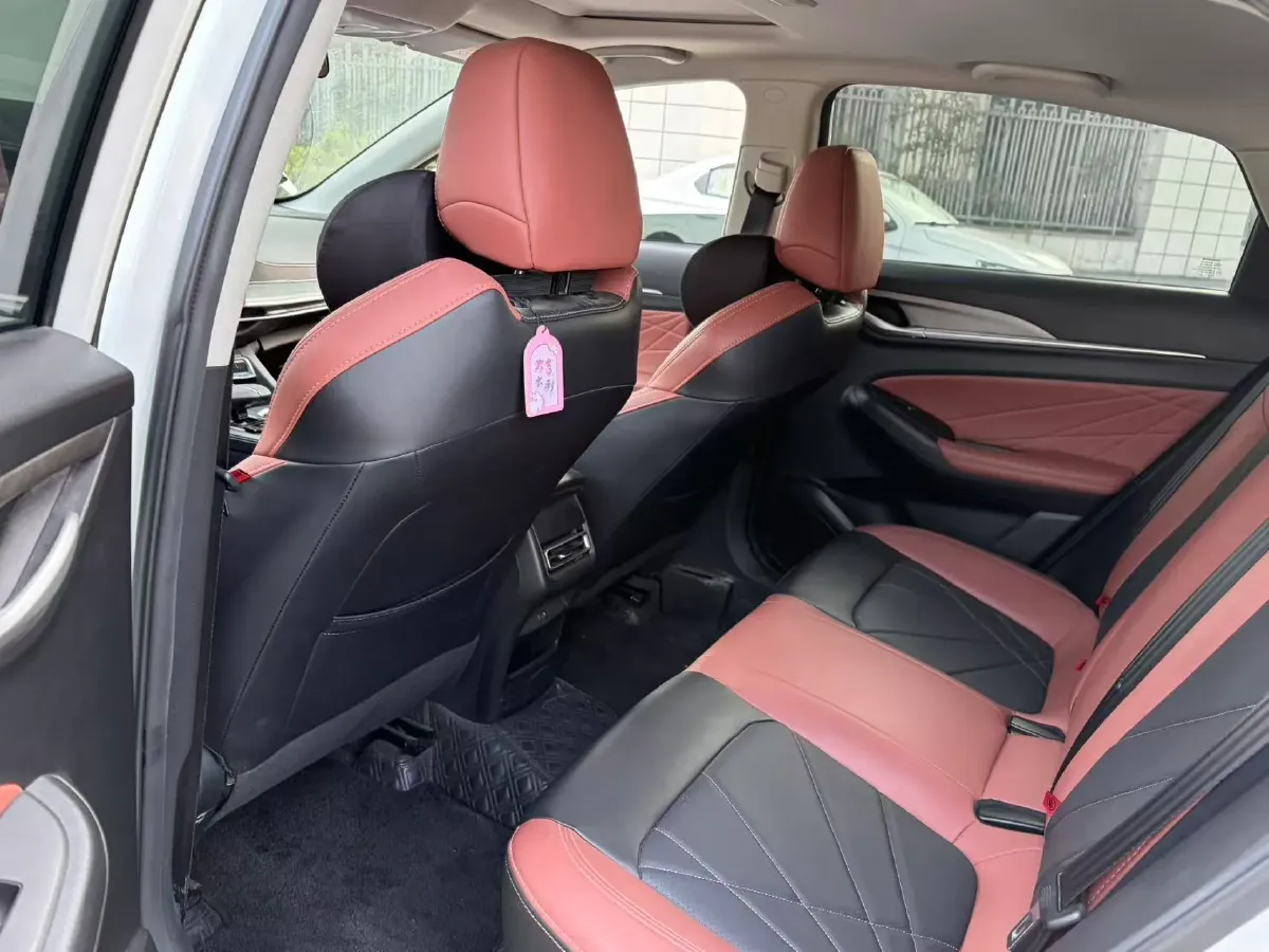 2021 ChangAn Eado 1.4T 160HP L4 7DCT,autocango,china used car exporter,china ev exporter,chinese used car exporter,chinese used ev exporter