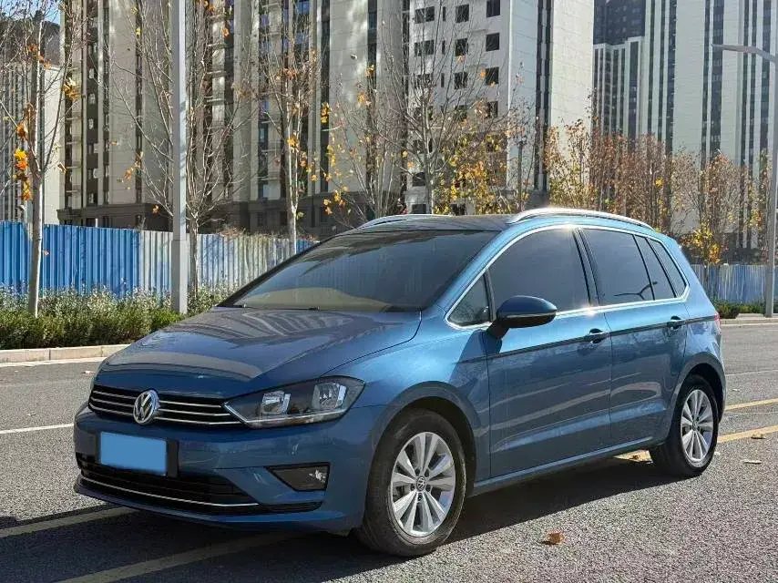 2018 Volkswagen Golf Sportsvan 1.4T 131HP L4 7DCT