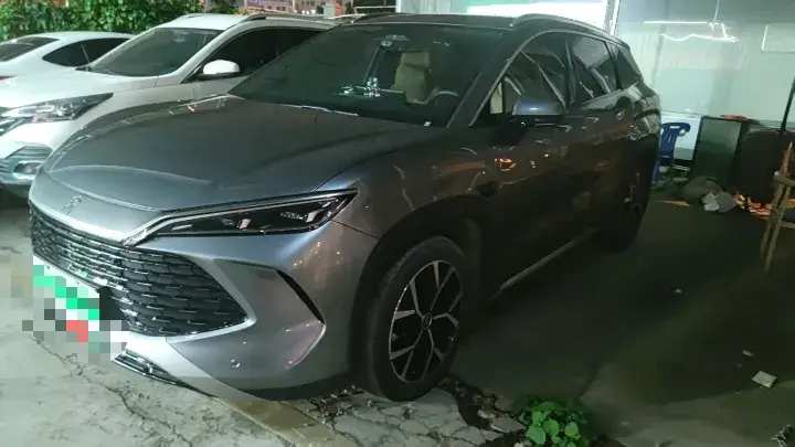 2025 BYD SongL DM-i 1.5L 101HP L4 E-CVT PHEV 26.6KWH