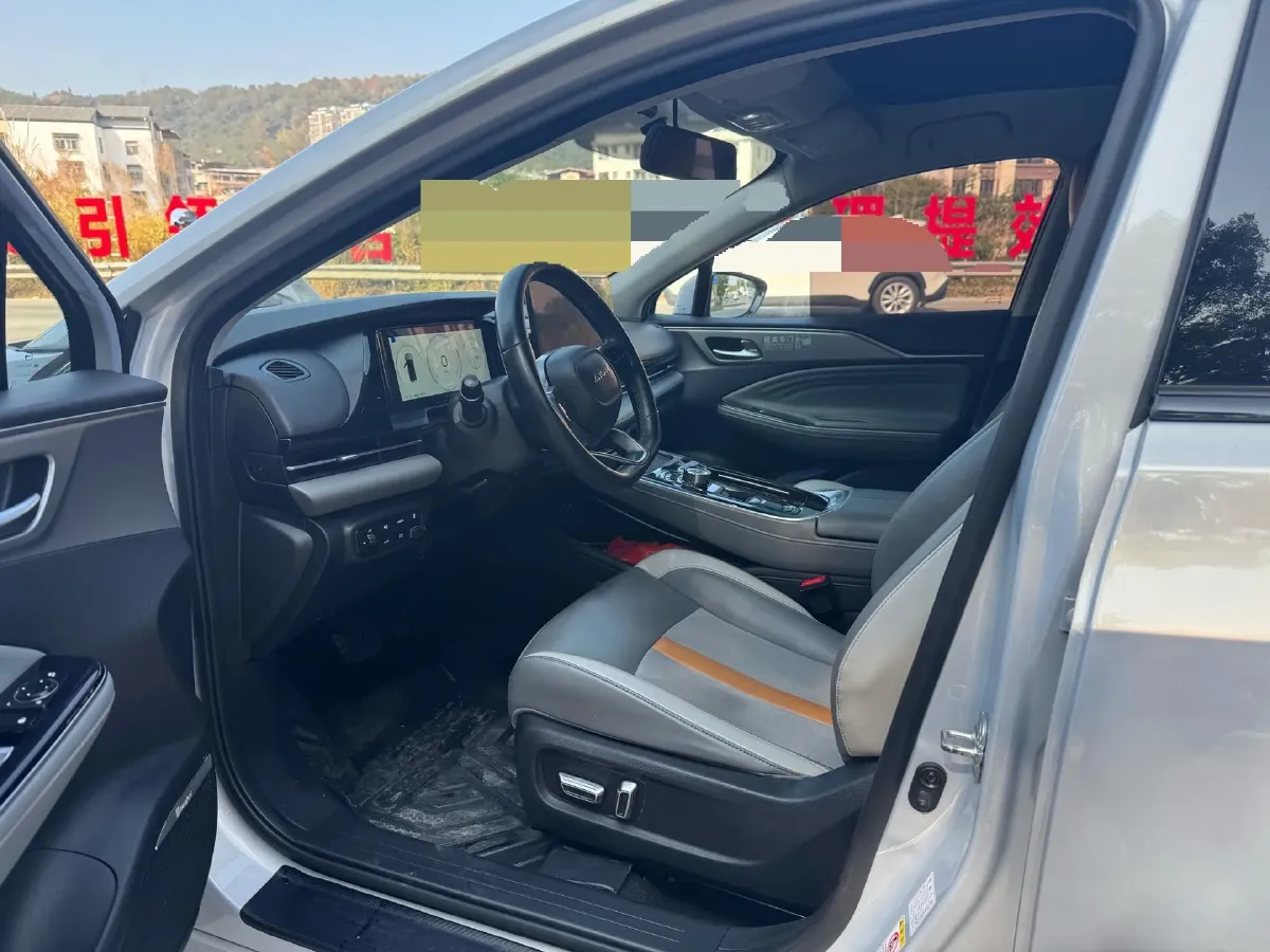 2022 ChangAn Oshan Z6 1.5T 170HP L4 6TCT PHEV 28.4KWH,autocango,china used car exporter,china ev exporter,chinese used car exporter,chinese used ev exporter