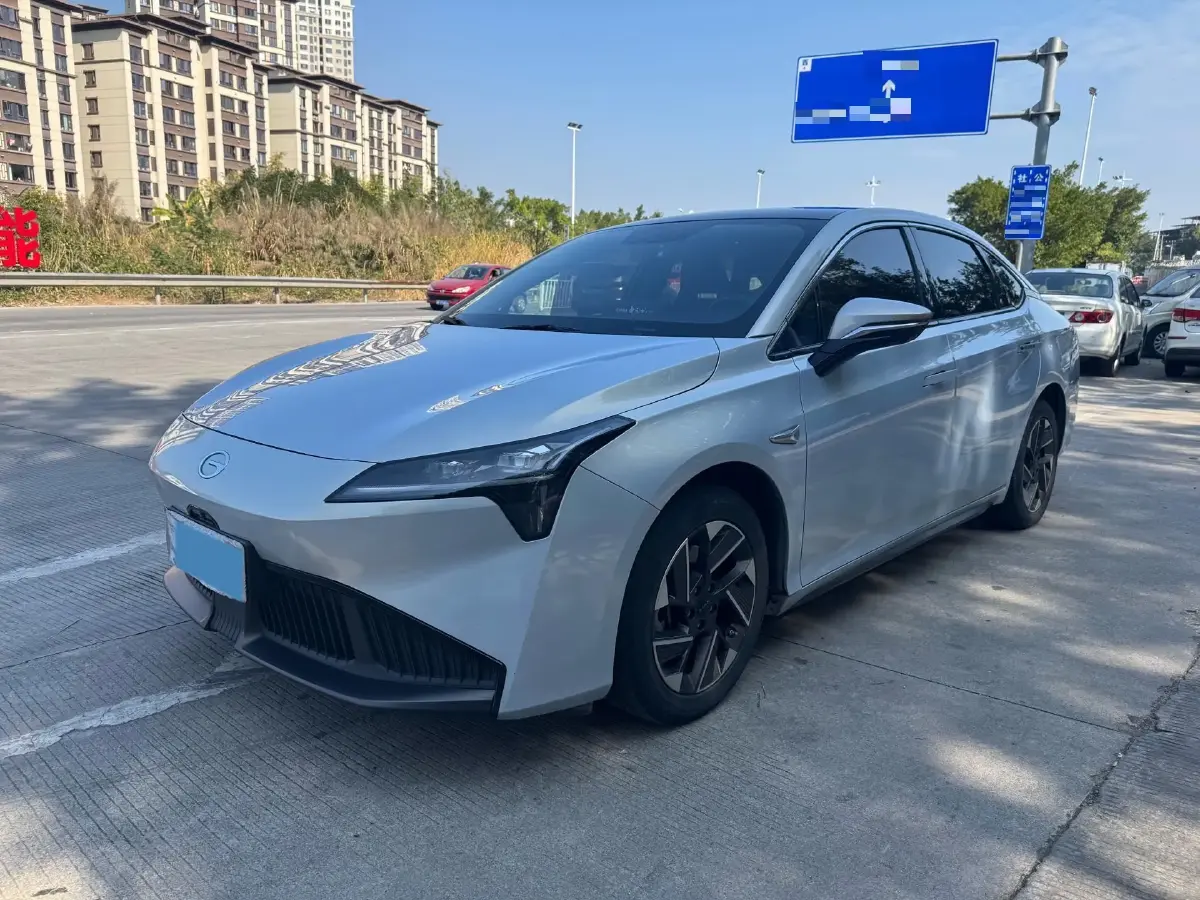 2022 ChangAn Oshan Z6 1.5T 170HP L4 6TCT PHEV 28.4KWH